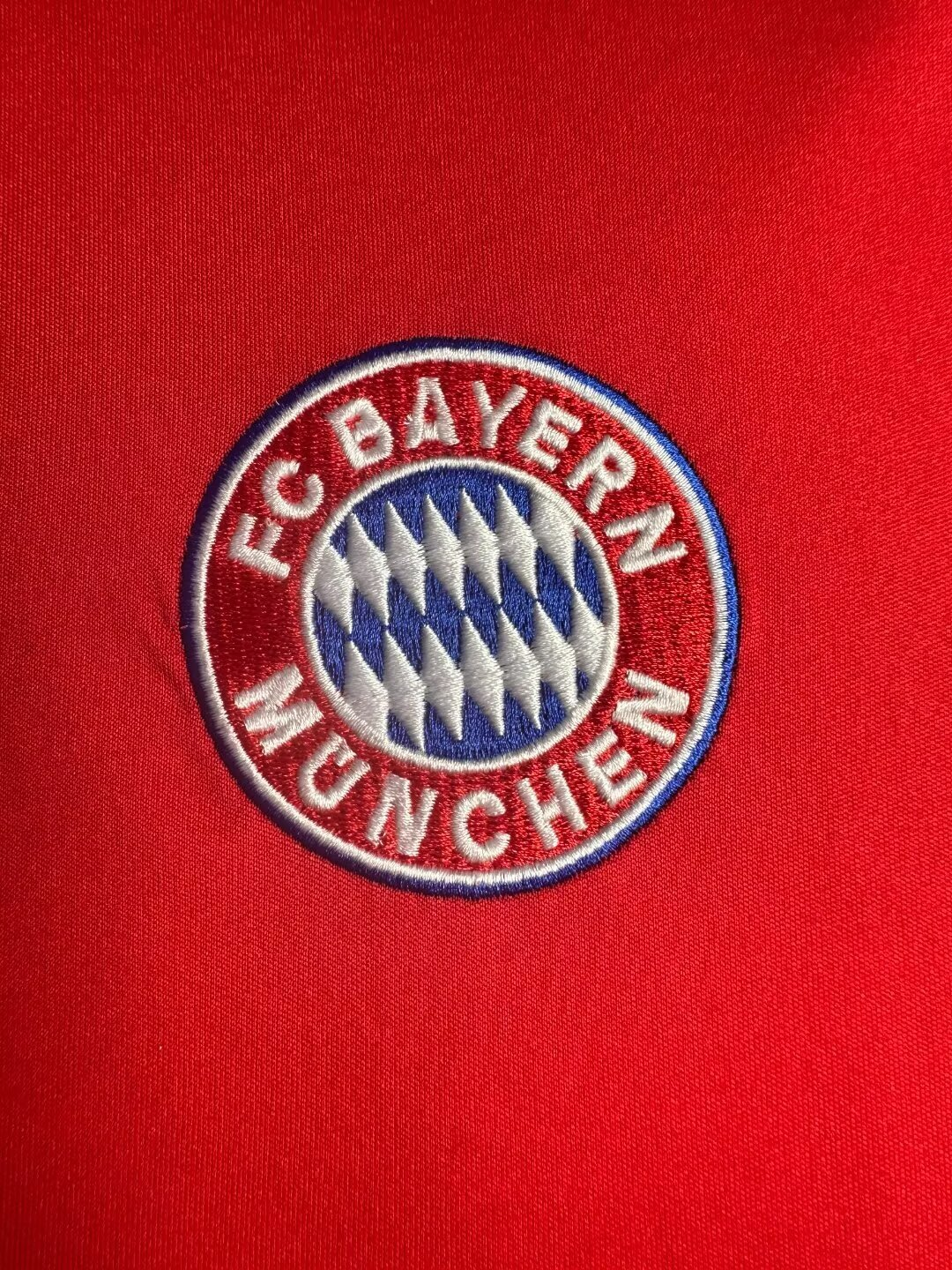 Camiseta Bayern Munich, Local 99-01