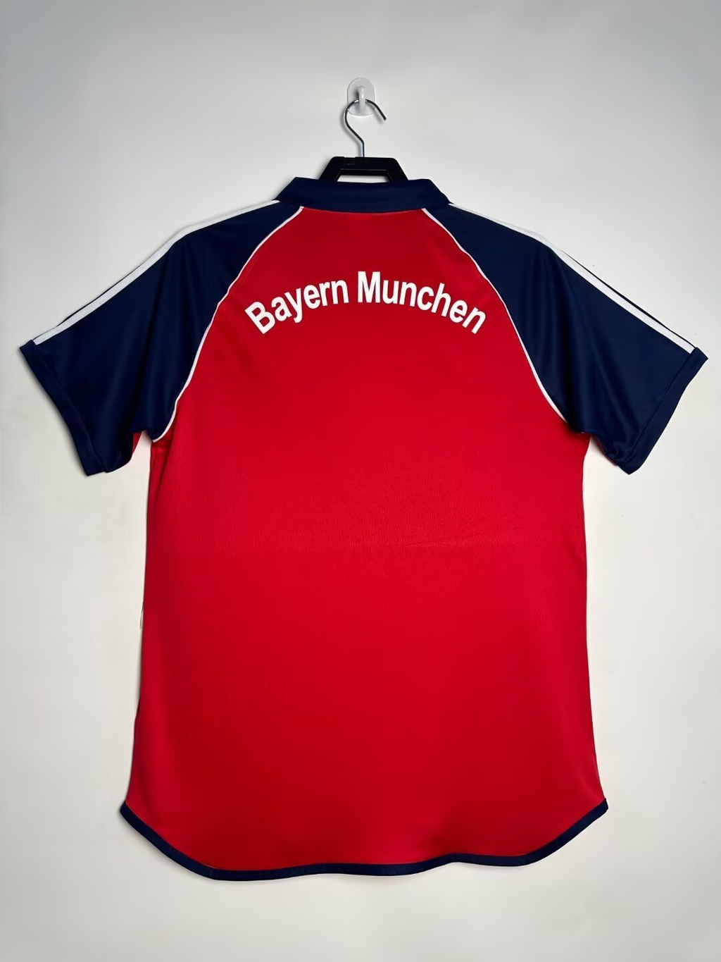 Camiseta Bayern Munich, Local 99-01
