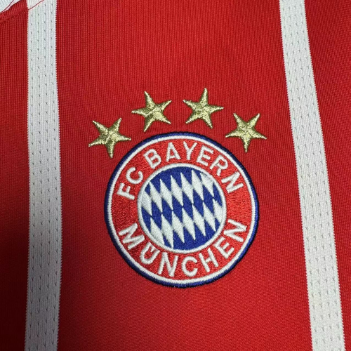 Camiseta Bayern Munich, Local 17-18