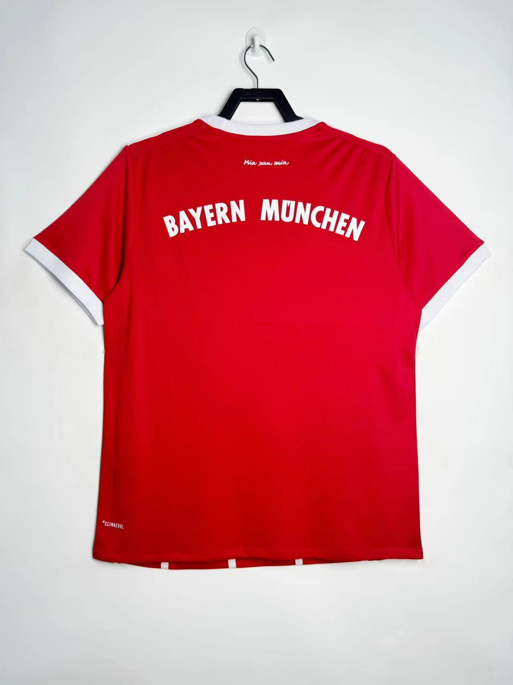 Camiseta Bayern Munich, Local 17-18