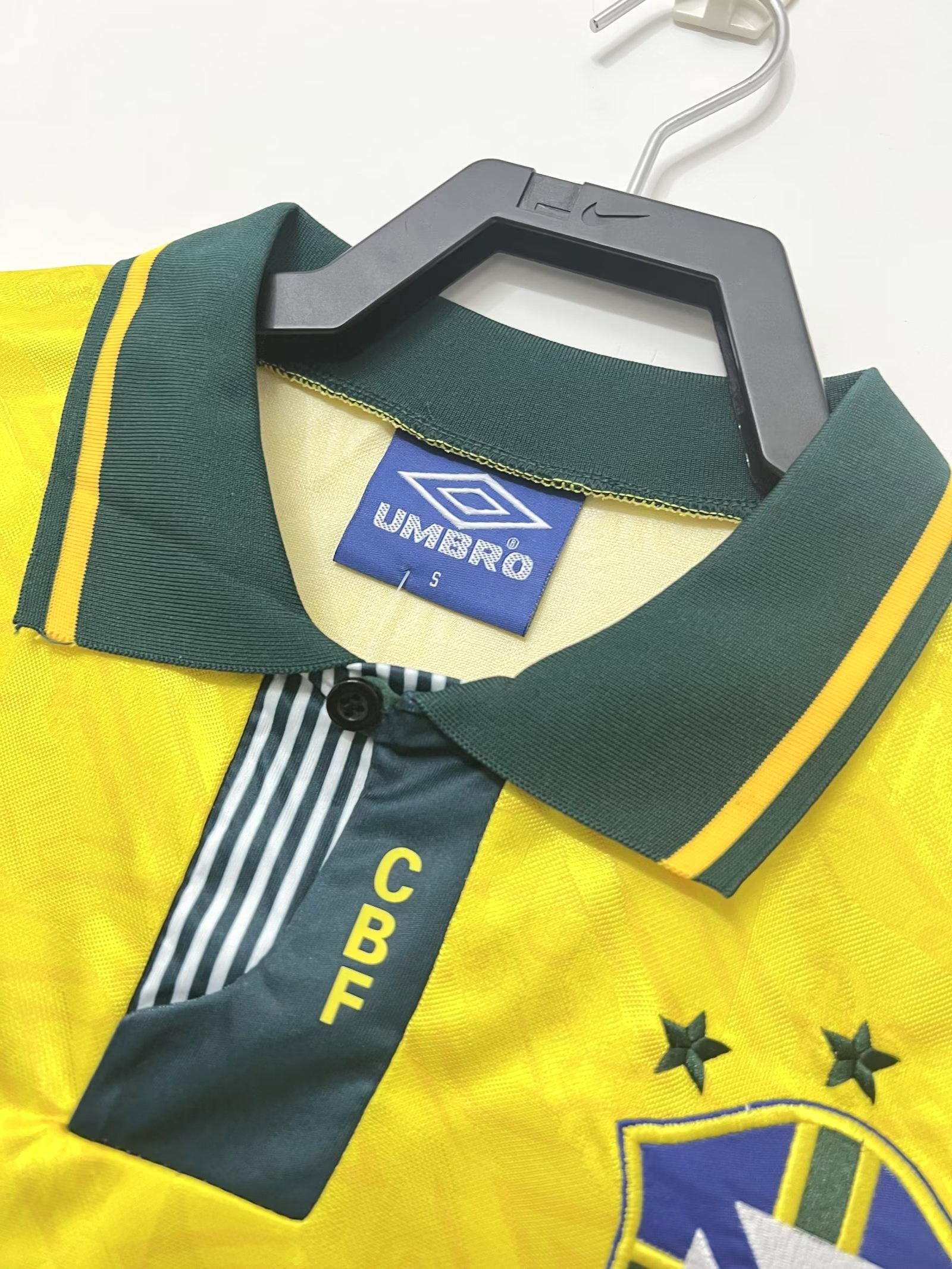 Camiseta Brasil, Local 91-93