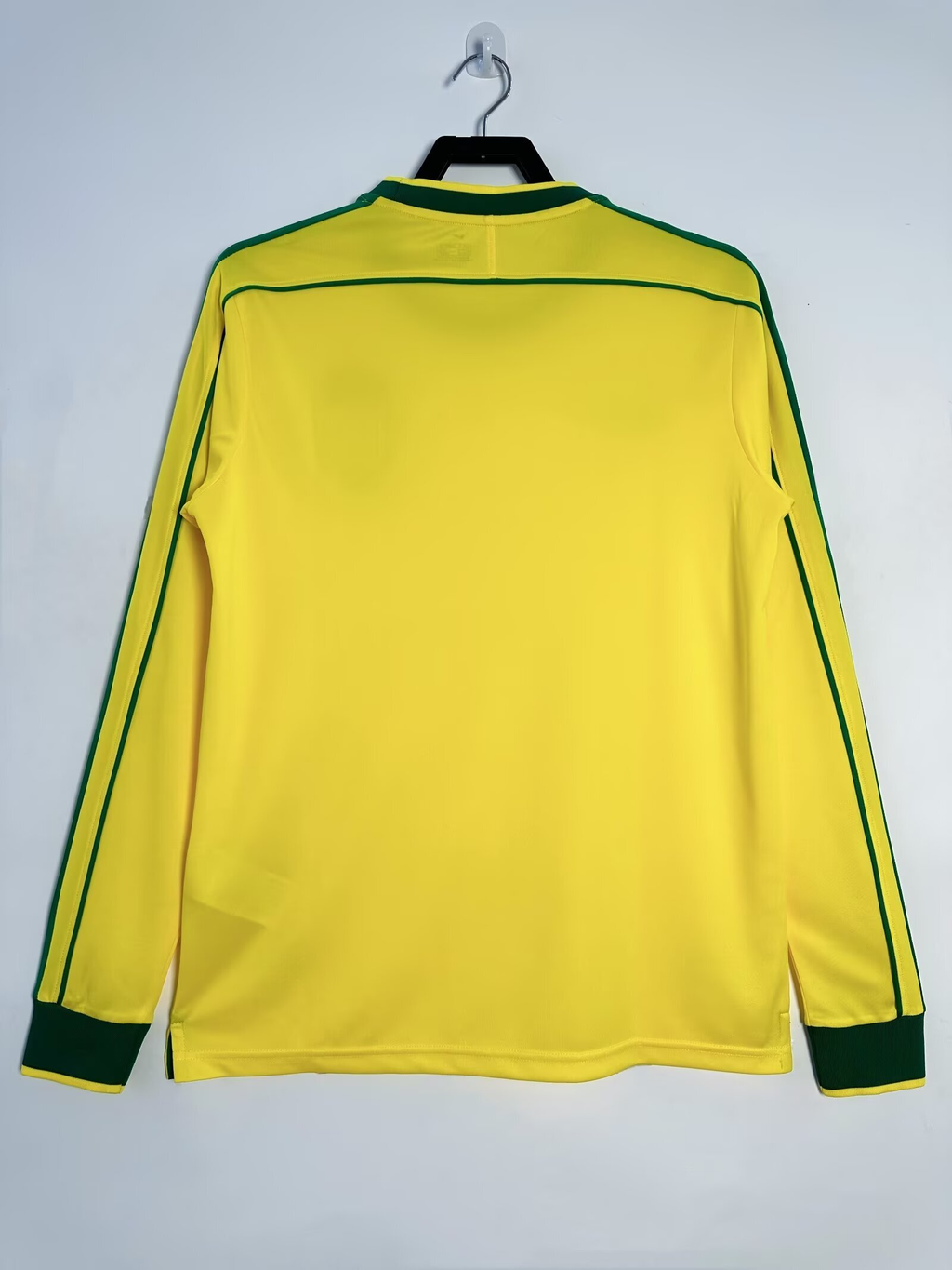 Camiseta Manga Larga Brasil, Local 1998