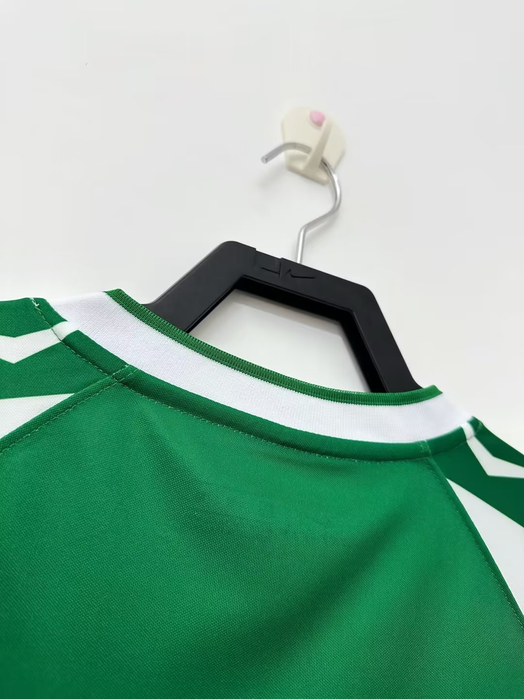 Camiseta Beijing Guoan, Local 1996