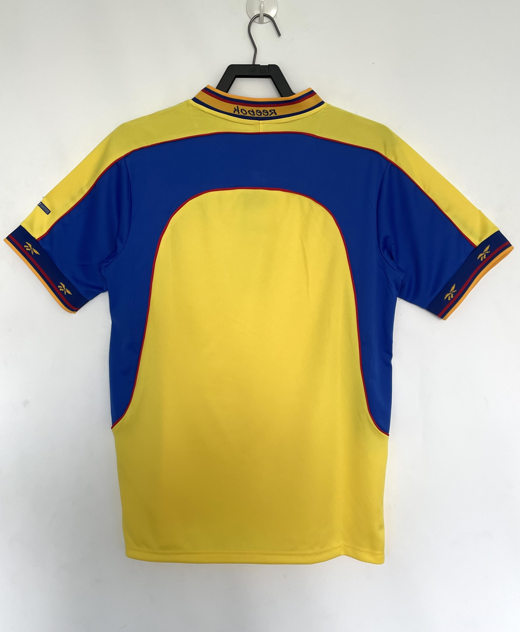 Camiseta Colombia, Local 2001