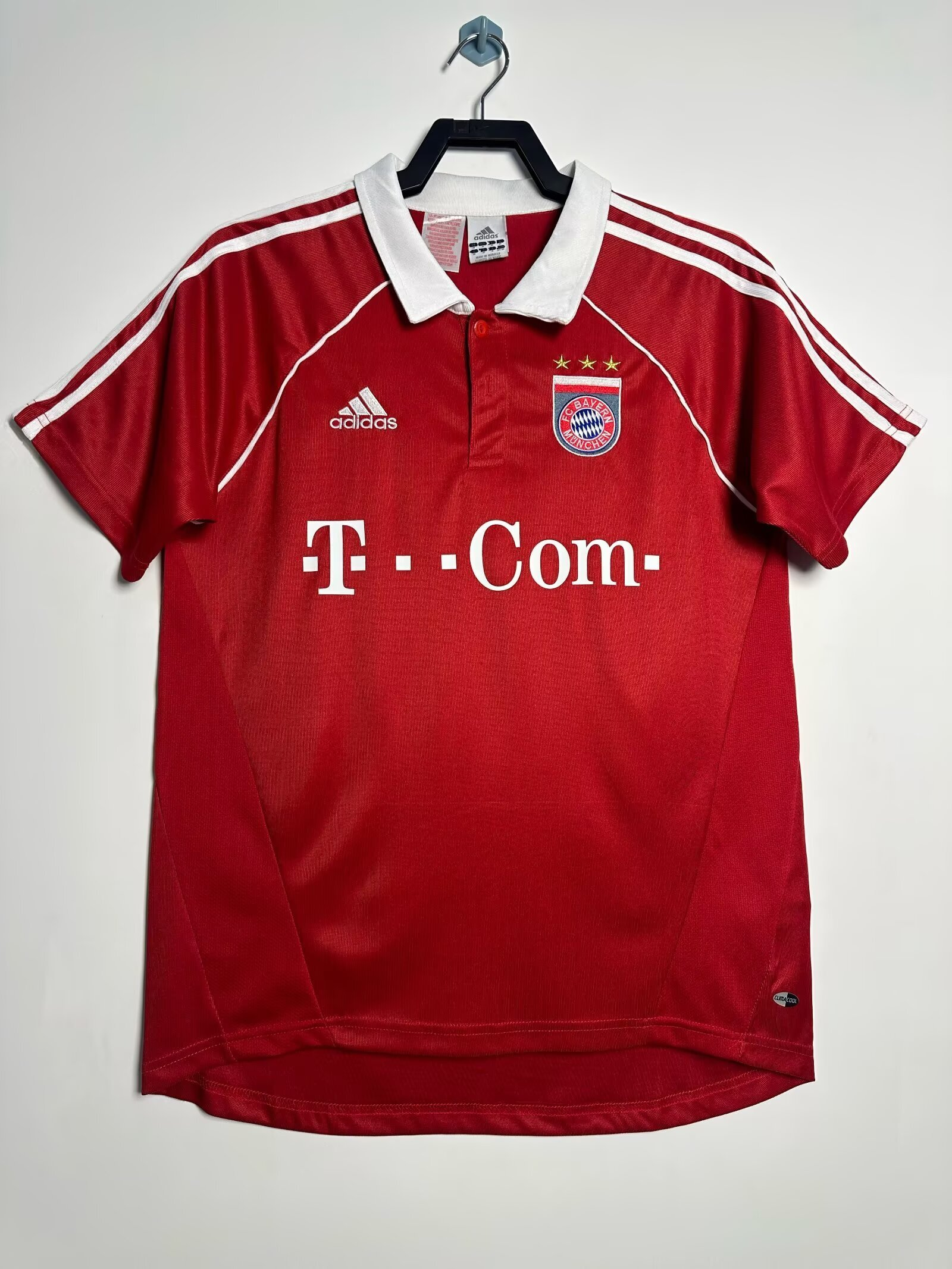 Camiseta Bayern Múnich, Local 05-06