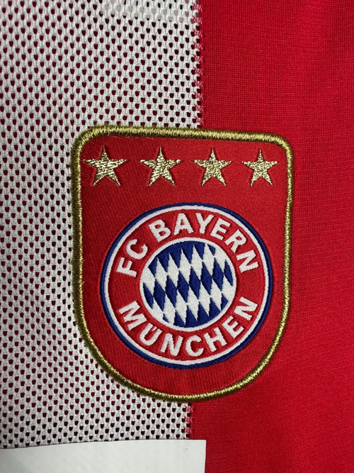 Camiseta Bayern Múnich, Local 10-11
