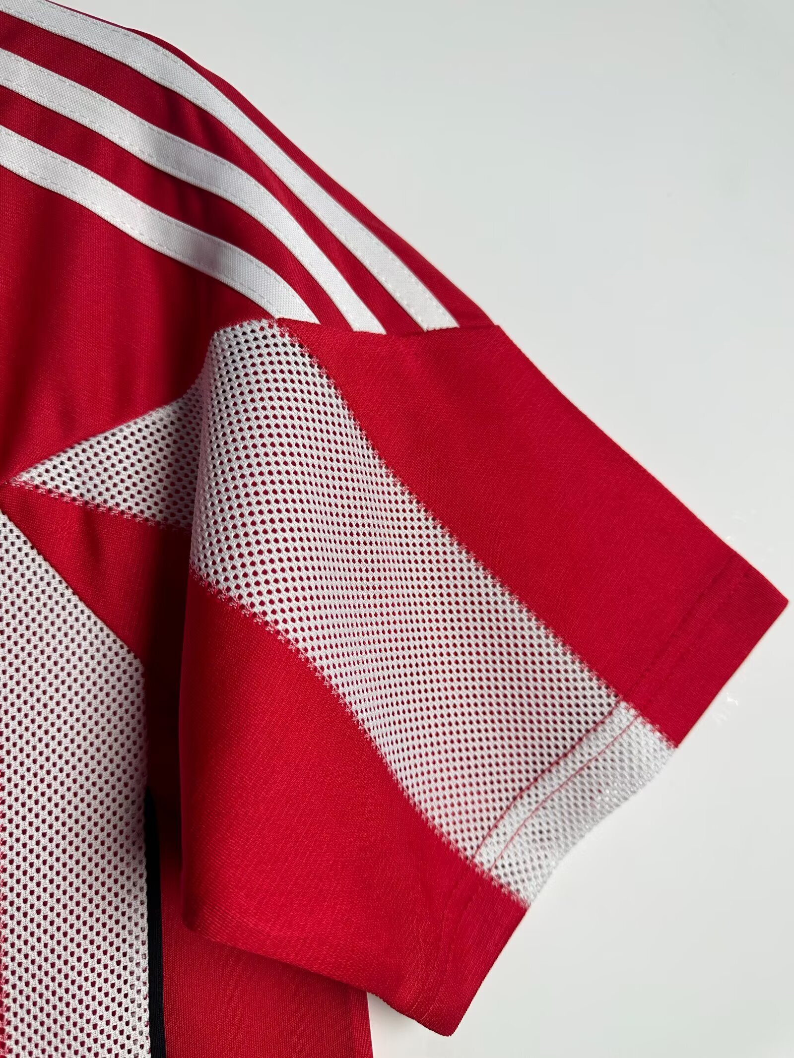 Camiseta Bayern Múnich, Local 10-11