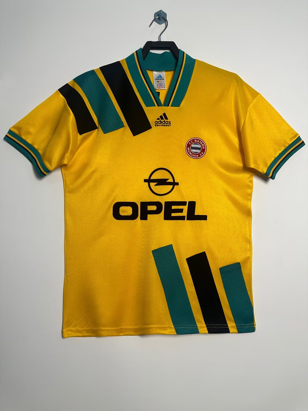 Camiseta Bayern Múnich, Visitante 93-95