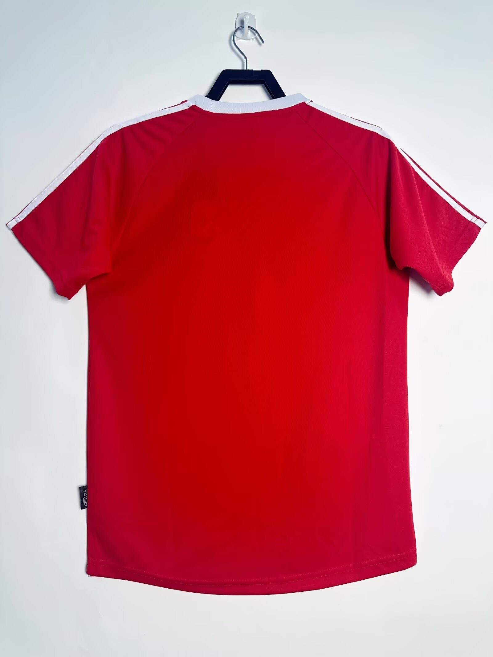 Camiseta Bayern Múnich, Local 00-01