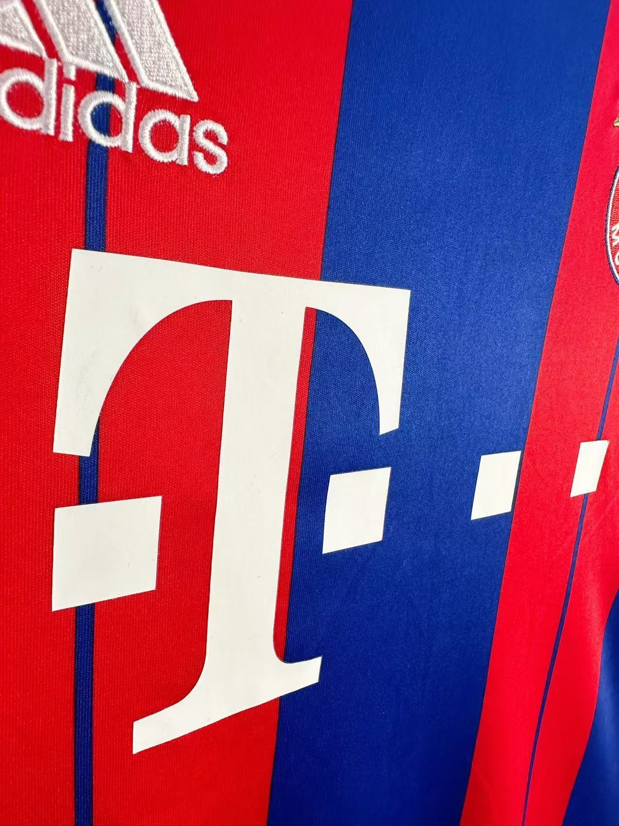 Camiseta Bayern Múnich, Local 14-15