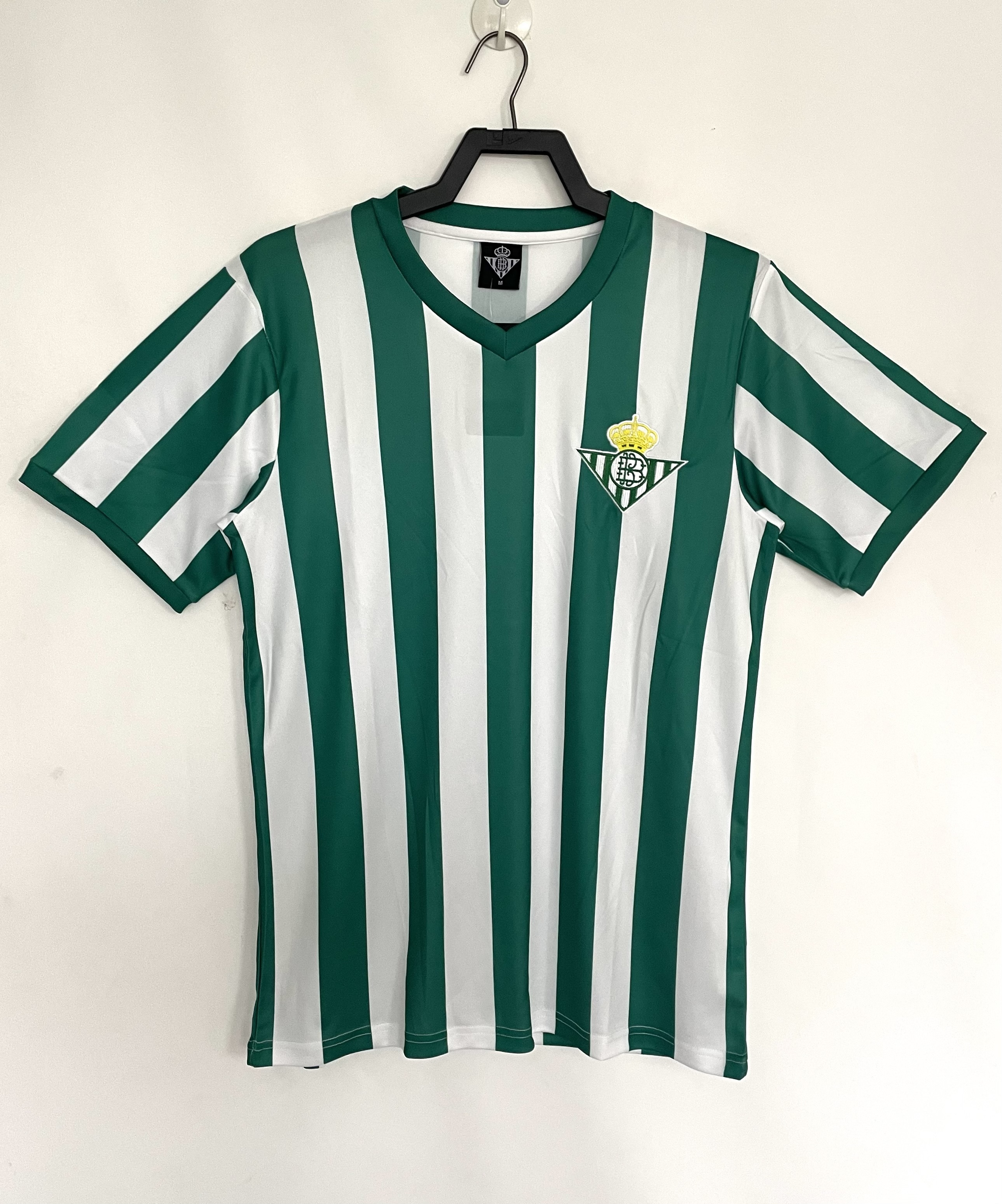 Camiseta Betis, Local 76-77