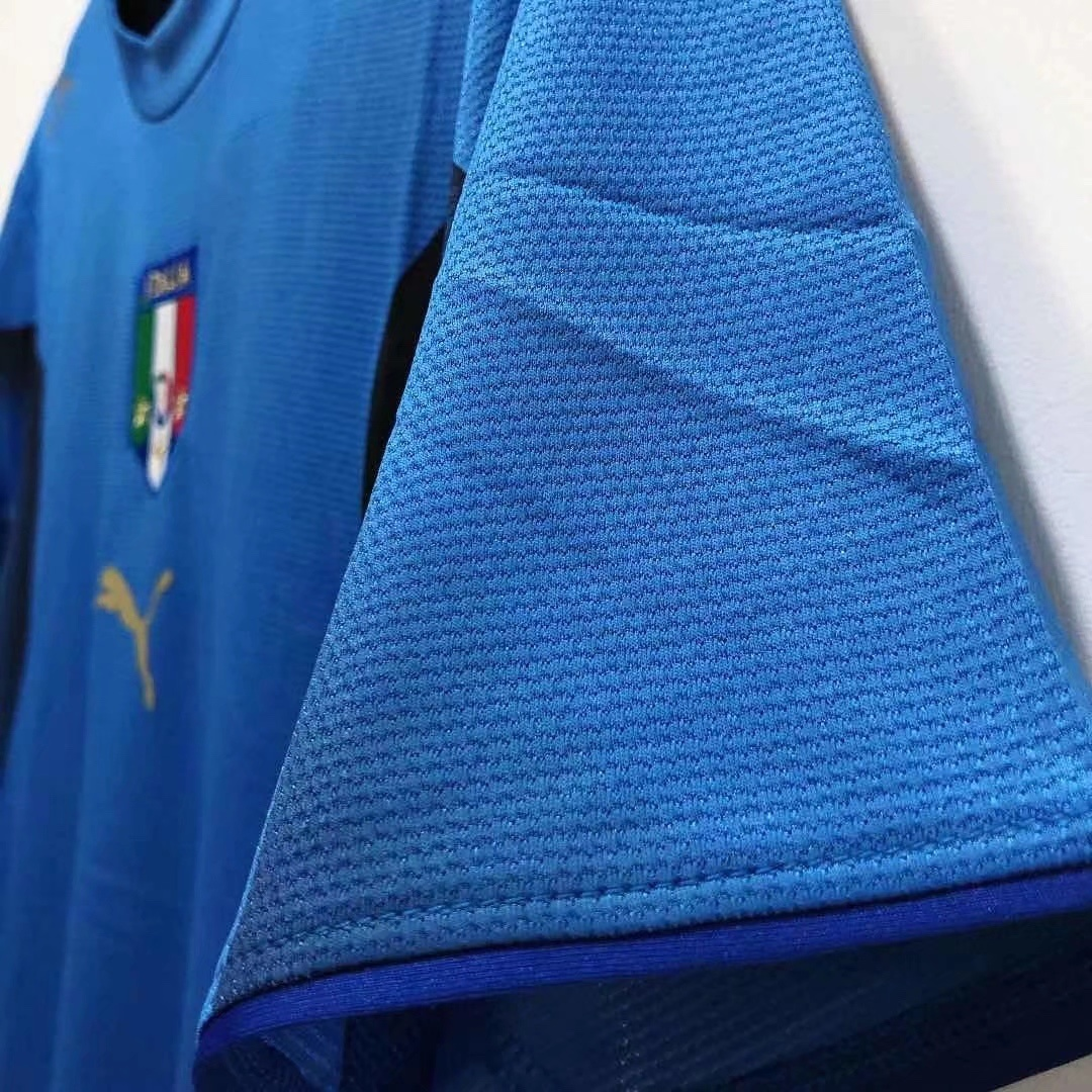 Camiseta Local Italia, 2006
