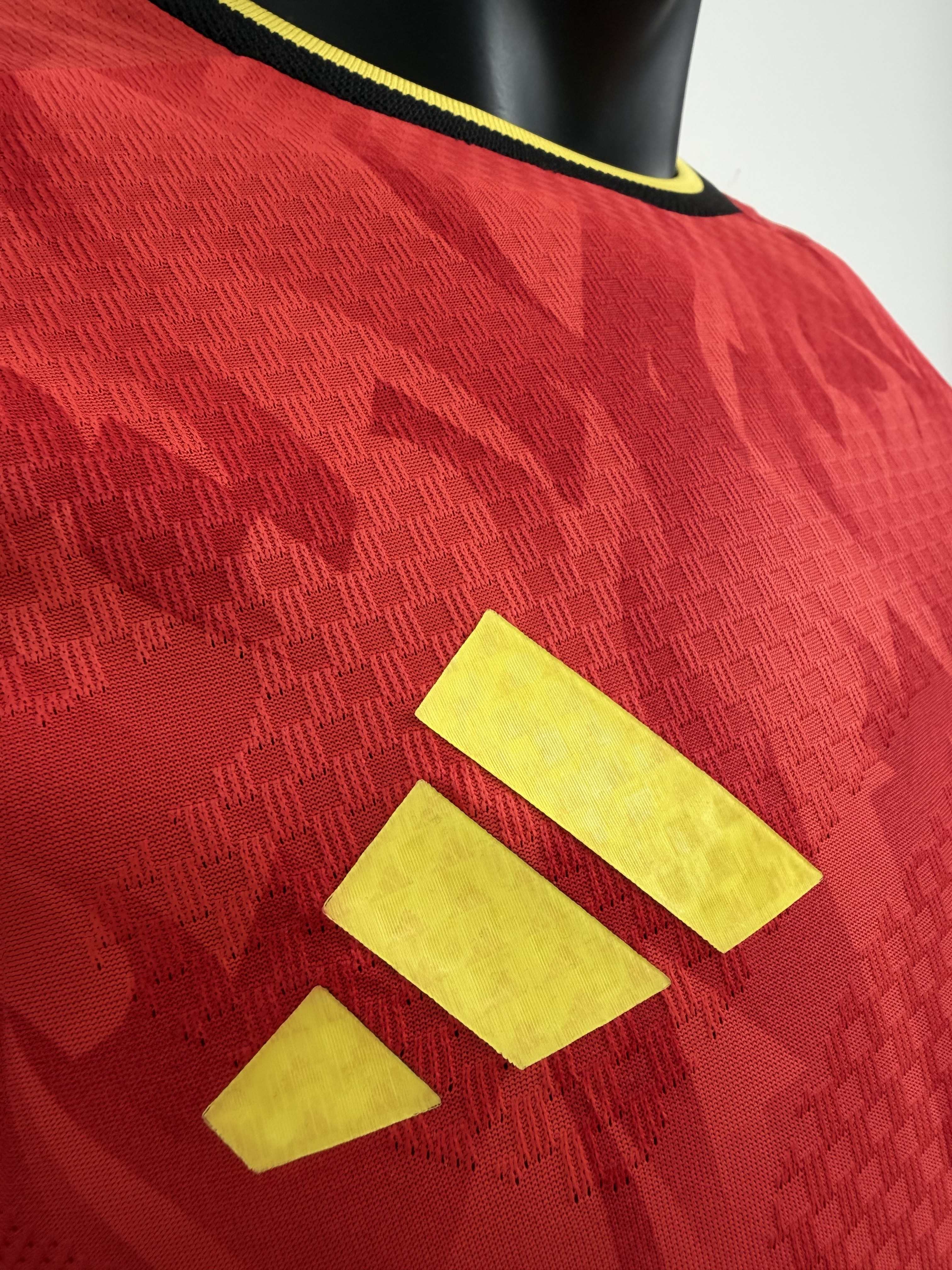 Camiseta Belgica, Local Mundial 2026