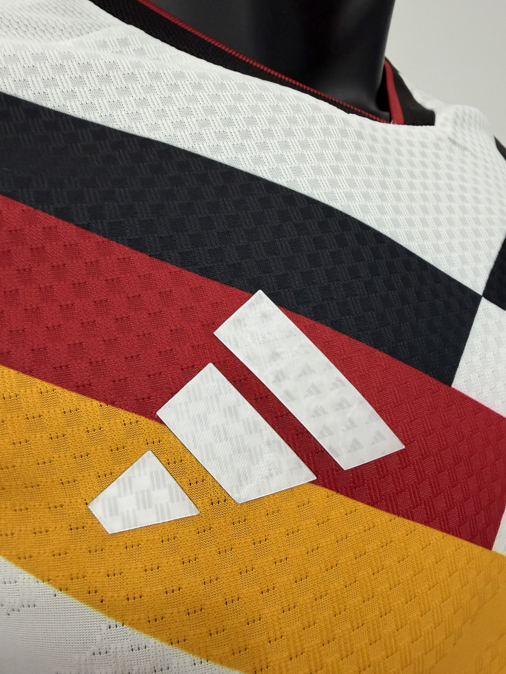Camiseta Alemania, Local Mundial 2026