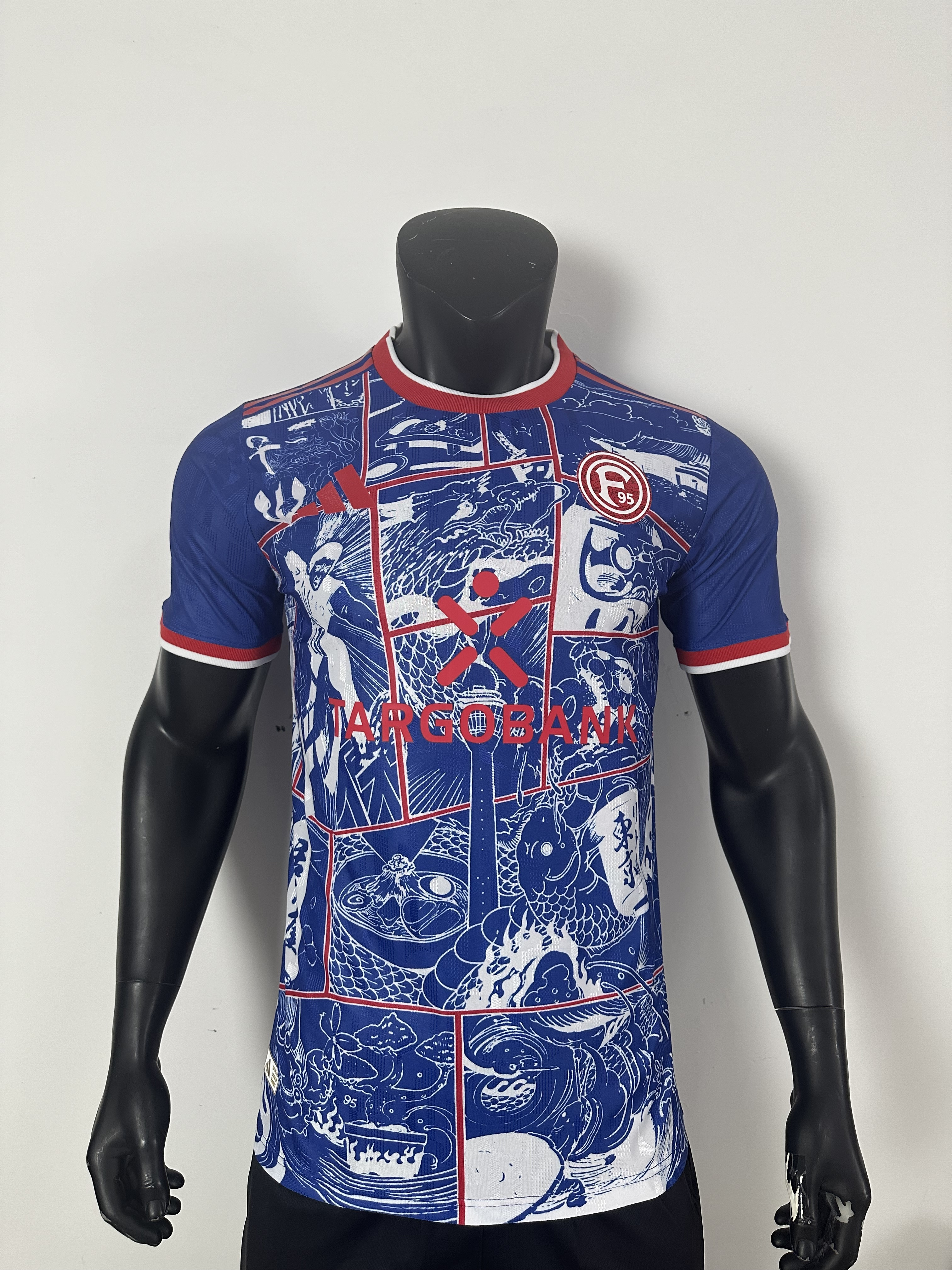 Camiseta Düsseldorf, Little Tokyo 24-25