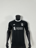 Camiseta Liverpool, Portero 25-26