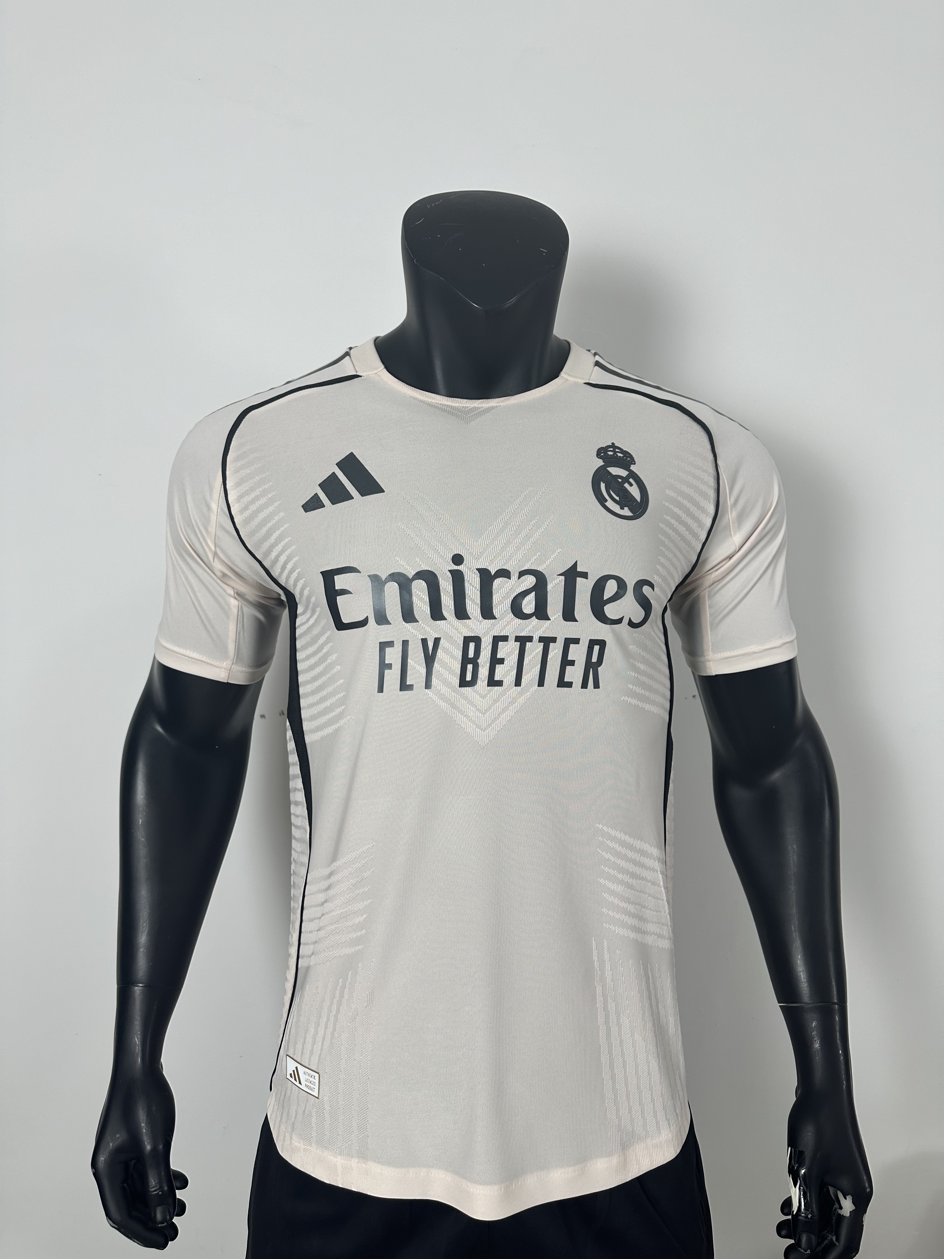 Camiseta Real Madrid, Entrenamiento 25-26